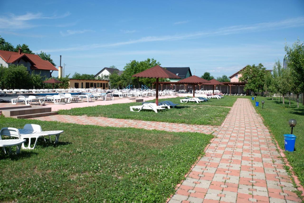 Motel Moara Veche Săcălăşeni Exteriör bild