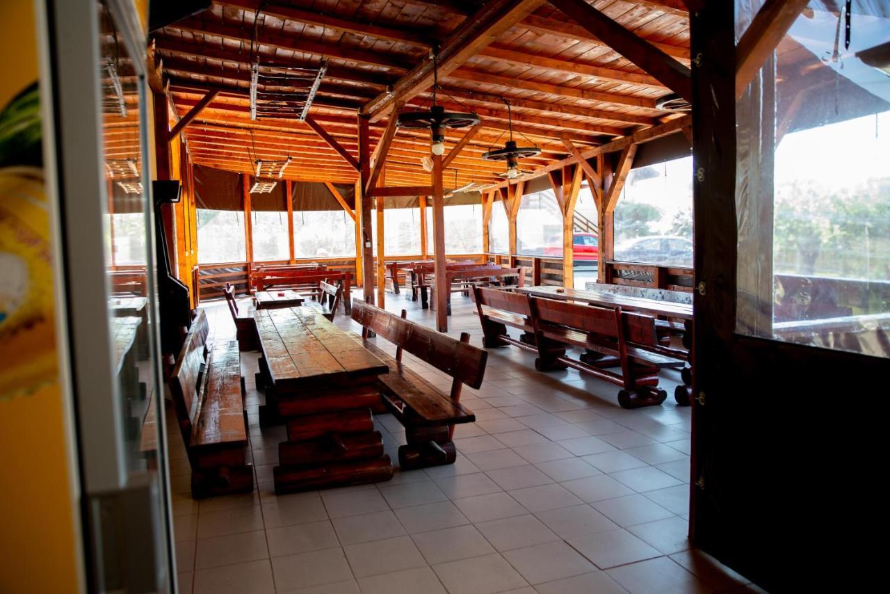 Motel Moara Veche Săcălăşeni Exteriör bild