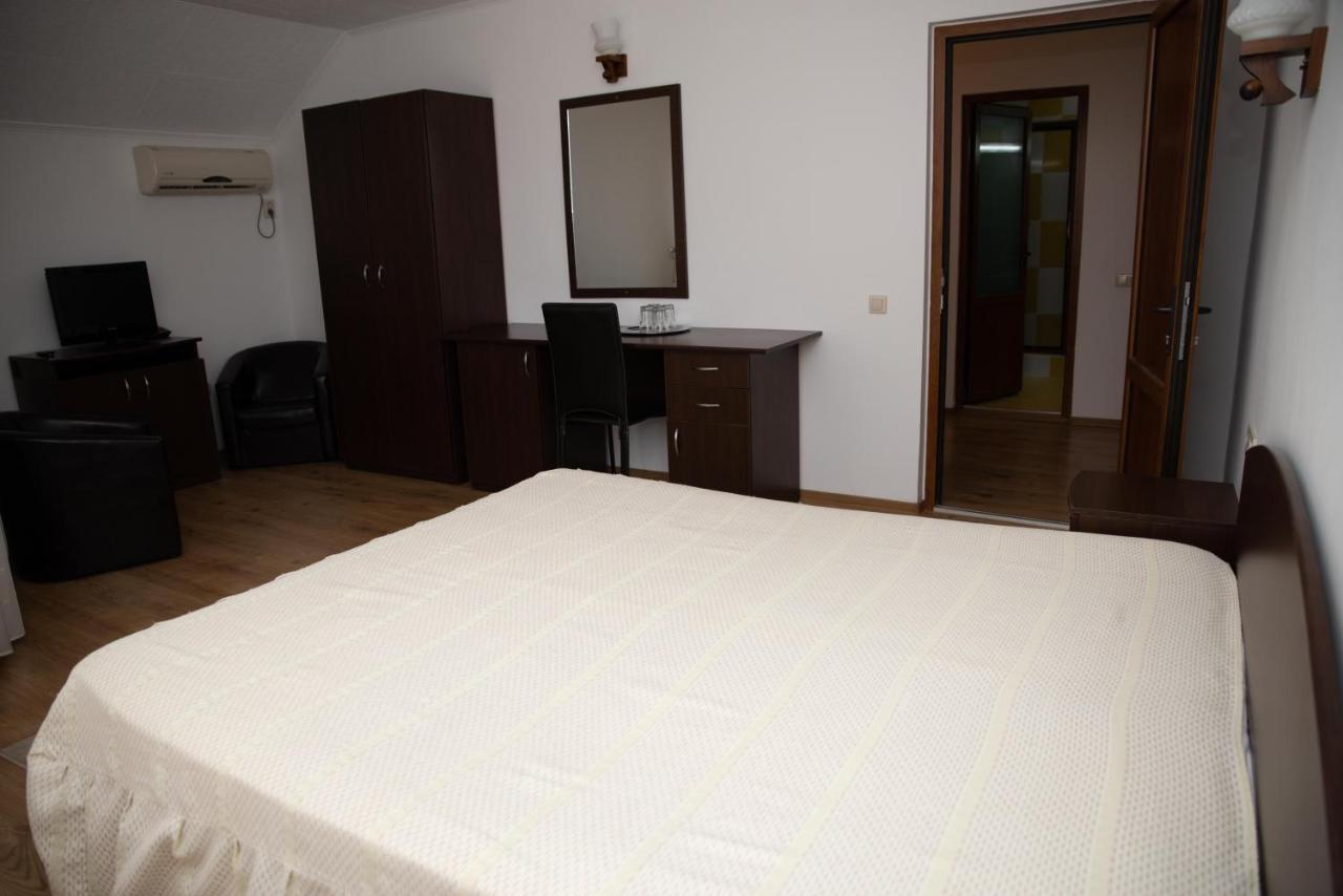 Motel Moara Veche Săcălăşeni Exteriör bild