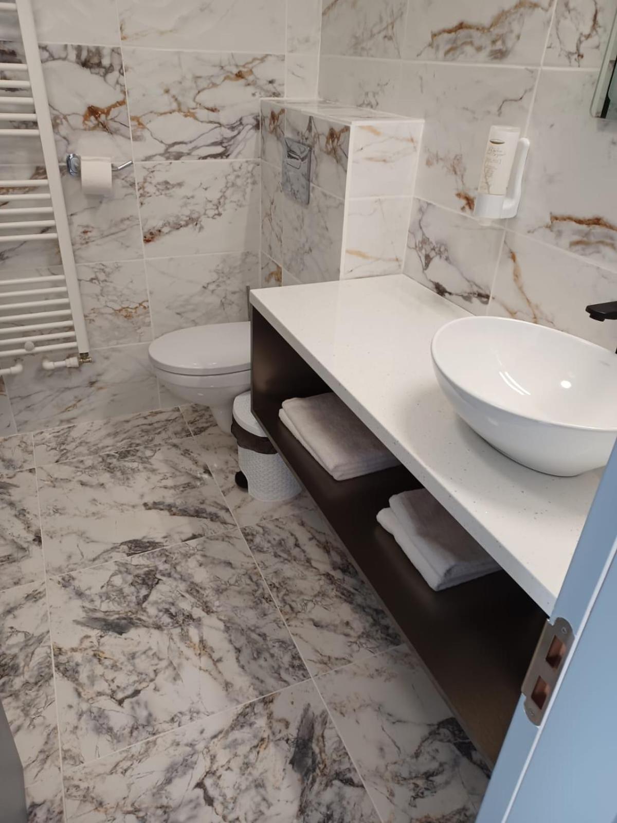 Motel Moara Veche Săcălăşeni Exteriör bild