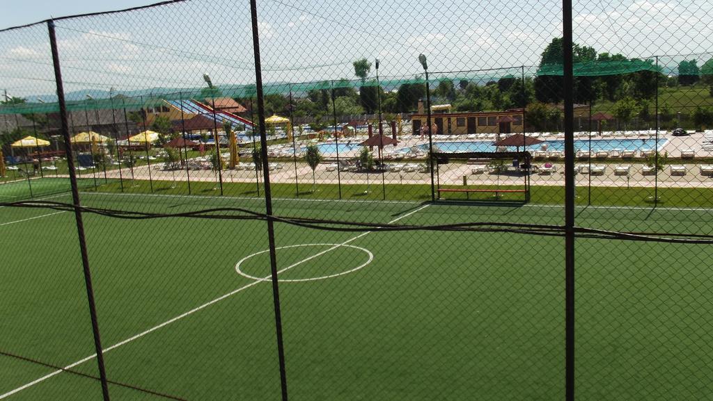Motel Moara Veche Săcălăşeni Exteriör bild